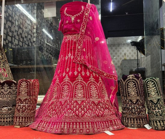 Georgete Hand Made Bridal & Party Wear Lehenga